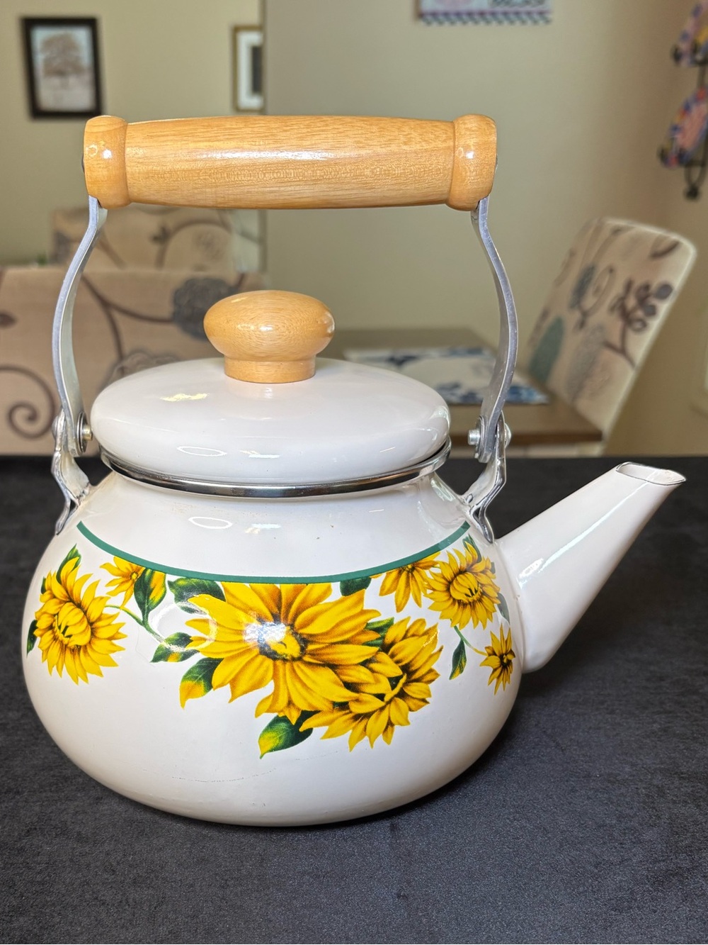 Vintage Teapot Classic White Enamel Body/ Vibrant Sunflower Design - Picture 1 of 9
